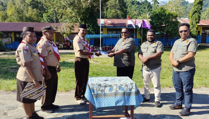 Bawaslu Yapen dan Kwartir Pramuka Resmi Teken MoU Pembentukan Saka Adhyasta