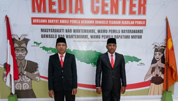 Bawaslu RI Lantik Pejabat Administrator dan Fungsional, Mathias Hetharia Resmi Jabat Kepala Sekretariat Bawaslu Kepulauan Yapen
