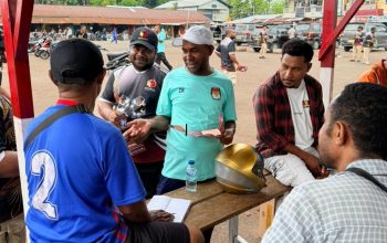 KPU-Bawaslu Yapen: Sosialisasi, Perkuat Data Pemilih Berkelanjutan di Pasar Aroro-Iroro